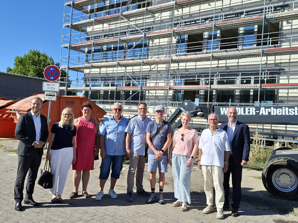 BVS 110826
